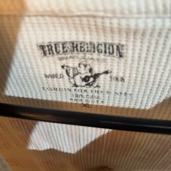 True religion 3/4 button up thermal - Picture 3 of 3